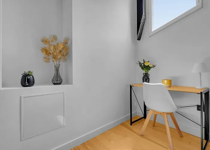 Duplex Hypercentre, Metro, Bureau Apartman